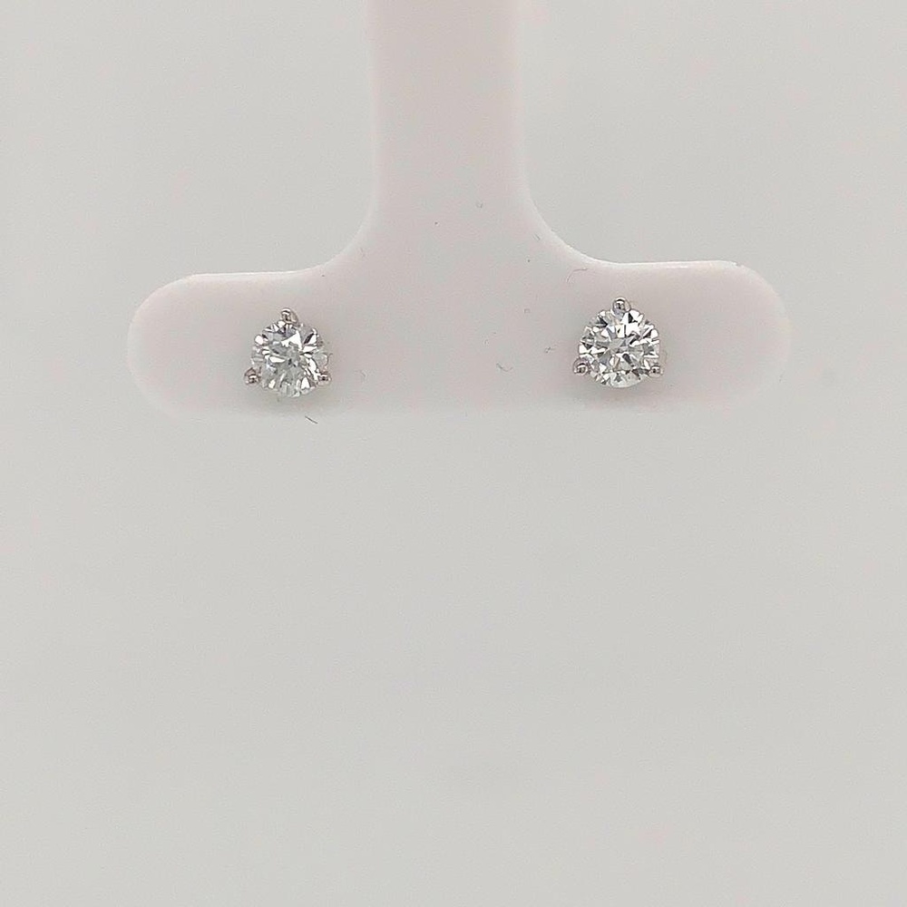Solitaire Stud Martini